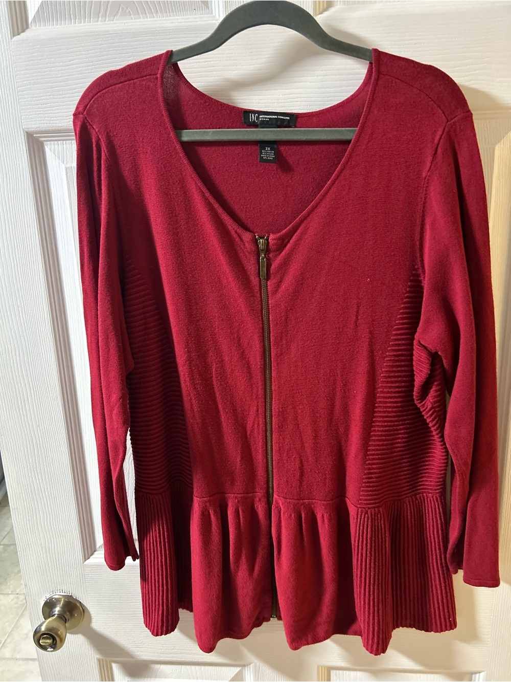 INC International Concept red zip-front sweater peplum hem ribbed side panels 2X